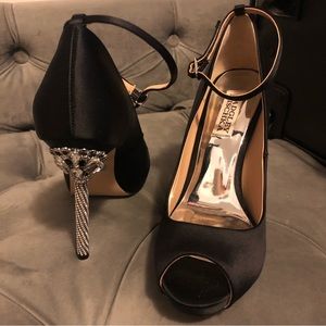 Authentic BADGLEY MISCHKA shoes